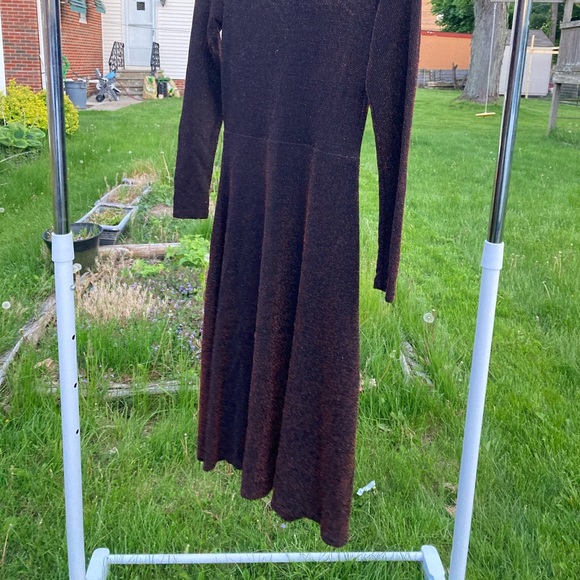 Sparkle mid length dress - Picture 2 of 4